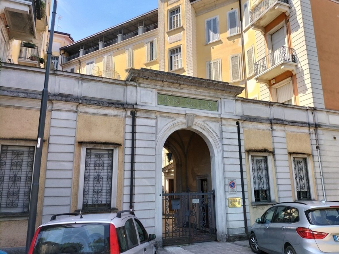 Appartamento FIRENZE via Monte Grappa 2