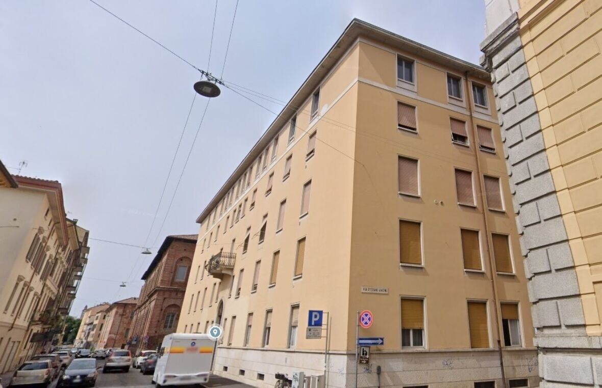 Appartamento via Ruggero Manna 3